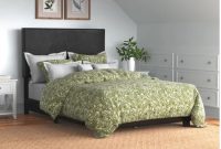 Bedroom without footboard