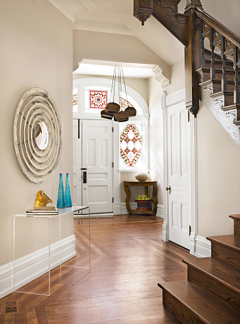 Long entryway Impactful Accessories Ideas To Easy Decorate Your Front Entryway