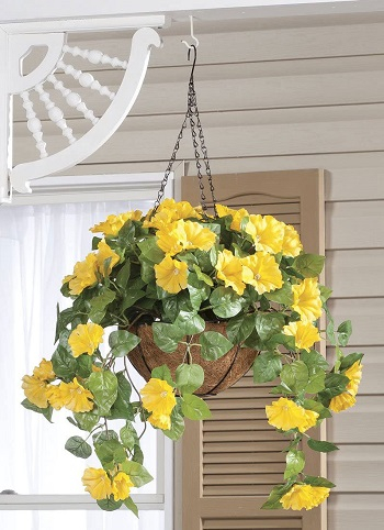 Long Last Flower Decoration With Artificial Flowers That Looks Real And Pretty
