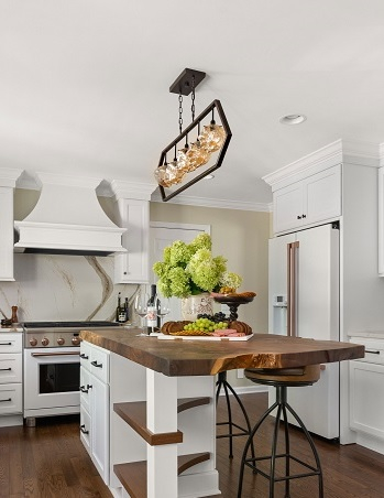 6 Floral Decoration Ideas That Will Enhance The Joy Of Spring In Your House