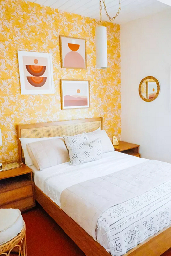 Bright yellow wallpaper Uplifting Yellow Bedroom Collection Ideas For Sunny Mornings And Sweet Dreams