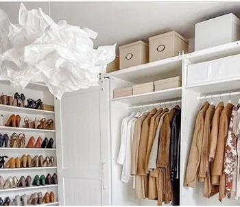 Sculptural addition Outstanding Closet Lighting Ideas That More Than Just Functional