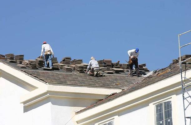 Roofed, men