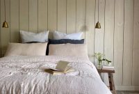 Bedding with textural linen