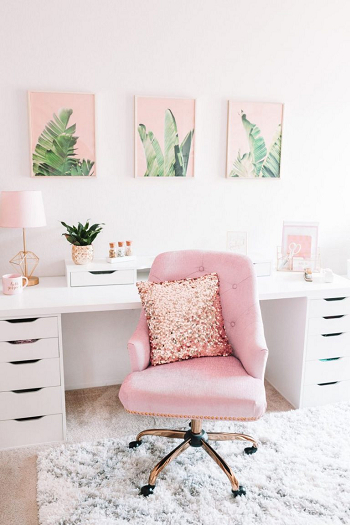 Pink office chair Pinky Darling Look Of Feminine Home Office Décor Ideas For Peaceful Working Space