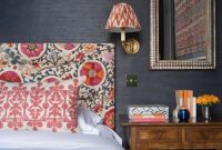 Stylish black and pink bedroom design