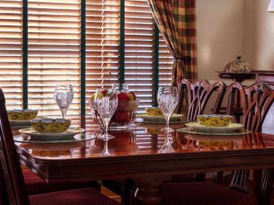Dinner-table-663435_960_720
