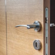 Door-1089638_960_720