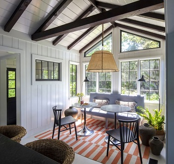 Inside Lakeside House That Will Make You Feel Calm And Relax