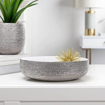 Silver bowl with texture Embellishing Bowl Ideas As A Part Of Versatile Home Decor Item