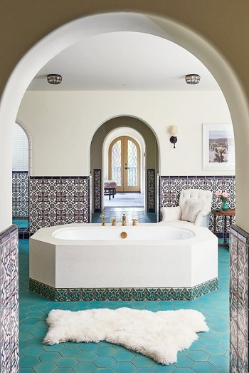 7 Bathtub Designs That Can Enhance Your Passion