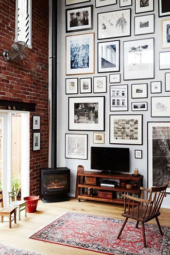 2 go to vertical artwork Timeless Warmth Tall Wall Decoration Ideas For More Interesting Sky-High Rooms