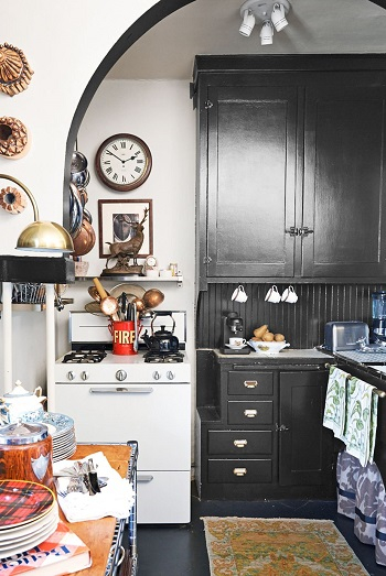 Brilliant Ideas That Will Make Your Small Kitchen Looks Bigger And Better