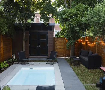 Subtle fence lighting for cozy space Elevating Fence Lighting Ideas For Glowing Border Garden Decoration