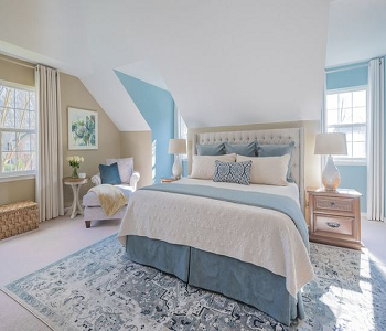 Layer rugs for sleep zone definition Foremost Ways To Create No Stress Bedroom Zone For Better Sleep Quality