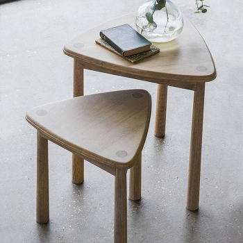 Murphy nesting tables Handy Nest Of Tables For Additional Surface Space With No Bulky Permanent Fixture