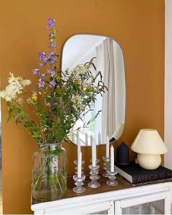 Season’s best blooms In-Between Season Home Décor Ideas To Stay Stylish Any Time