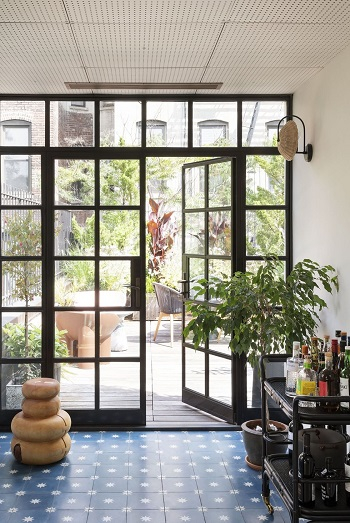 5 Top Ideas of Bar Cart That Will Make Your Guest Feel Bless