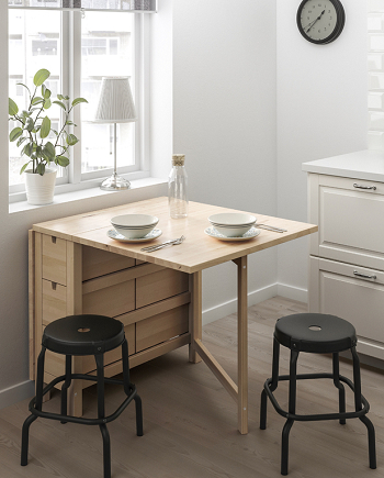 A Shocking Small Dining Table That Is Perfect For Small Apartment