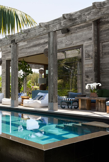 Airy sky high pool house Entertaining Summer Pool And Cabana Design For Endless Vacation
