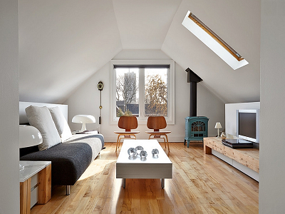Minimalist scandinavian attic living room Epic Attic Additional Living Room Design Ideas To Copy For Private Place