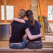 Girlfriends-2213259_1920