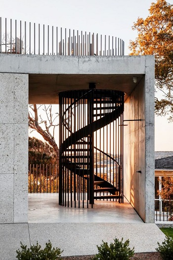 A Sophisticated Staircase Design That Makes You Want To Remodel Your Own Staircase