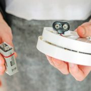 1800ss_thinkstock_rf_replacing_smoke_detector_battery
