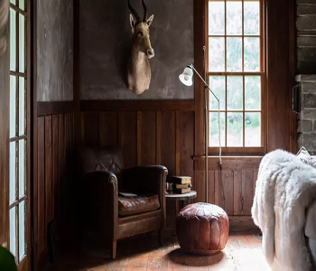 Fall-weather reading nook Inviting Ways To Décor Home This Fall For An Autumnal Mood