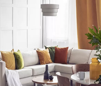 Living room with seasonal swap Inviting Ways To Décor Home This Fall For An Autumnal Mood