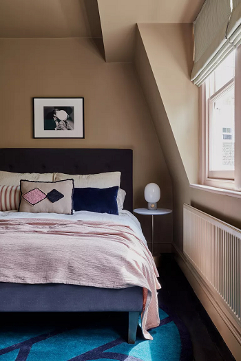 Light honey brown Best Pick Of Colors To Present Cozy Bedroom Decoration Ideas