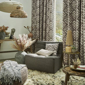 Curtains clash the rest design Most Common Mistakes To Avoid When Buying A Curtain