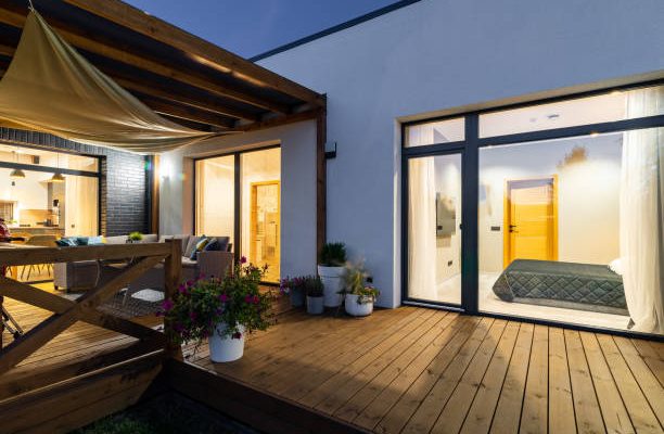 View from the outside to the house. view to bedroom and outdoor terrace.