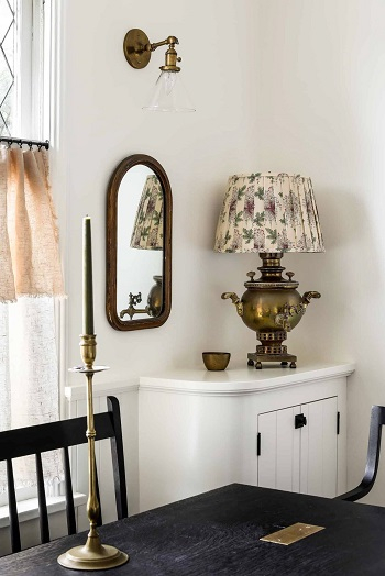 1 Try to Build in Outlets A Gorgeous Dining Room Design That Didn't Look Out of Place