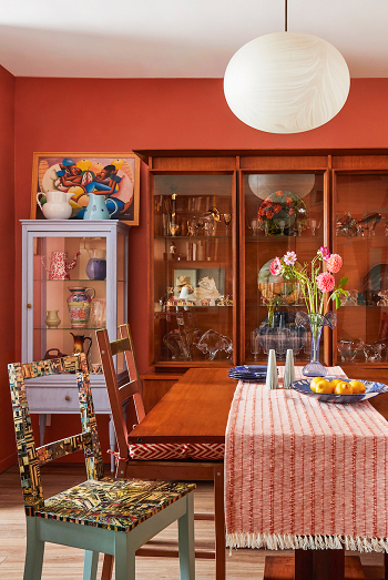 4 Unexpected Detail This Is How Designers Around the World Makes the Arrangement For Their Dining Room