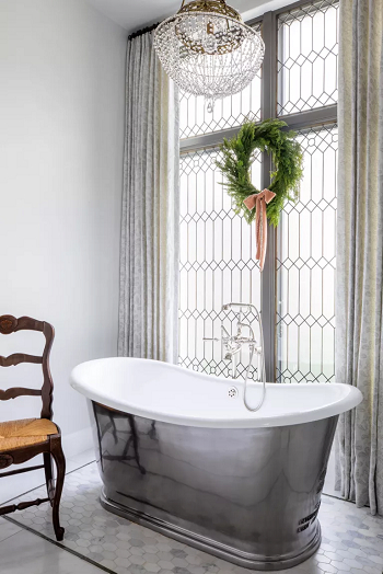Unexpected decoration Simple Applicable Decorating Ideas To Have a Christmassy Look