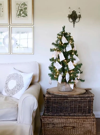 Work for two Elevating Christmas Decoration Ideas For A Stylish And Inviting Wonderland In Tiny Space