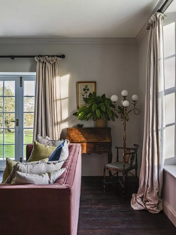 Inspiring Farmhouse Curtain Ideas For Next Level Window Dressings