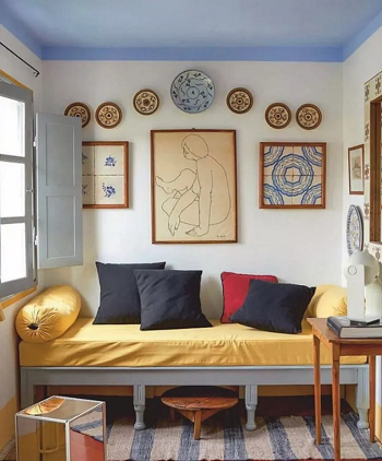 Ceramic wall art Wall Art Trends To Elevate Home Interior Design In 2023