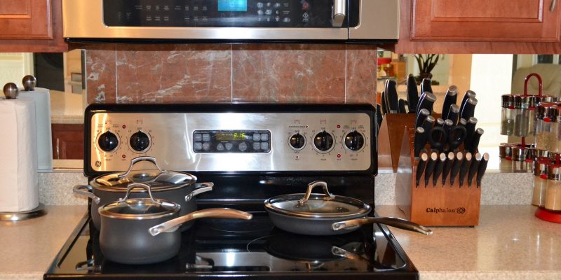 Kitchen-gdf8a53a93_1920
