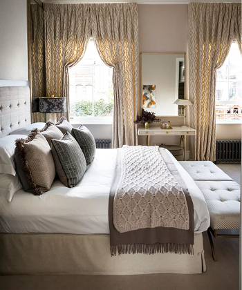 Consider your wall color How To Choose Curtain Colors To Create Ambiance For Any Room