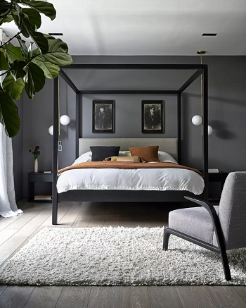 Prioritizes the bed and bedhead Challenging Small Bedroom Ideas For A Flawlessly Functional Space