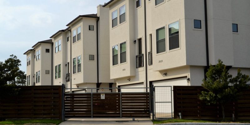 Real-estate-3297625_960_720 (1)