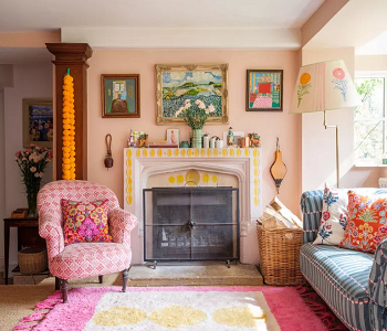 Accent with bright color Fresh And Vibrant Color To Make Your Living Room Ready For Spring