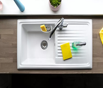 Acrylic sink Selective Materials Of Kitchen Sinks To Improve The Aesthetic Of The Home