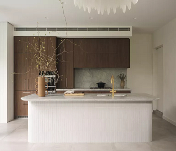 Natural wood cabinets Exhilarating Ways To Have Forever Good Look Kitchen With A Low-Maintenance