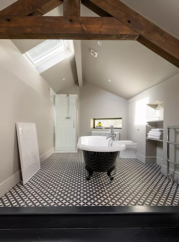 Roof lights window for a more private space Bathroom Window Ideas To Have Natural Bright Space And Balance Look