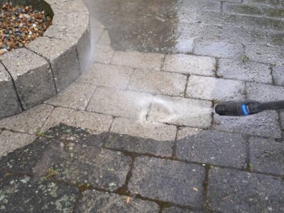 Pressure washing before and efter.