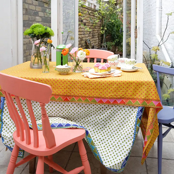Refresh the furniture Entertaining Décor Ideas To Update Your Conservatory Look