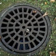 Sewer-cover-178443_960_720